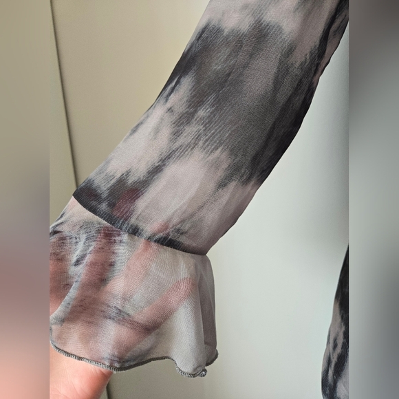 IRIS SETLAKWE Light Grey And Navy Tie Dye Delicate Blouse. Size 2 - Picture 5 of 13